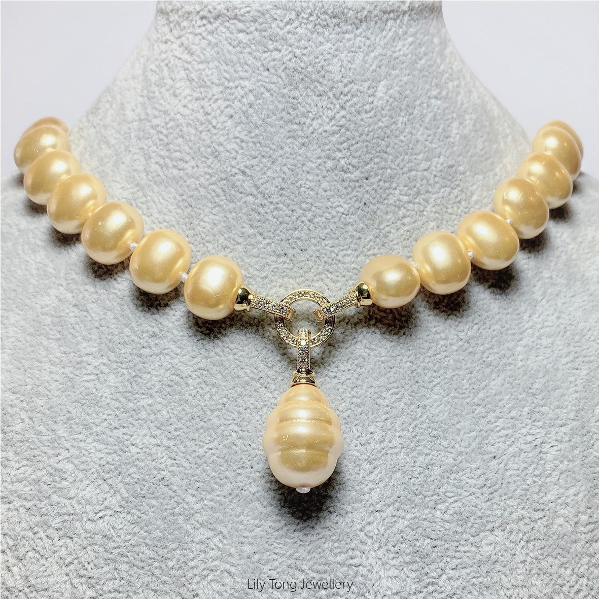 Oval Shell Pearl 1-Bead Pendant Necklace #0603