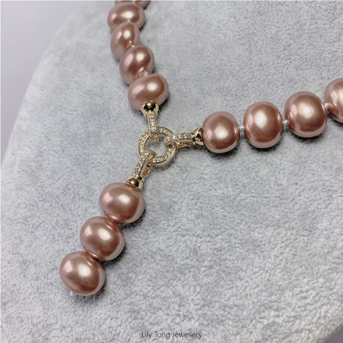 Oval Shell Pearl 3-Bead Pendant Necklace #0577