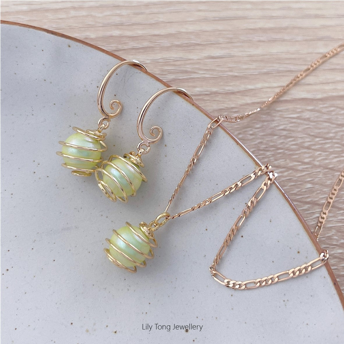 Spiral Caged Pearl Pendant Necklace & Earrings #0708 Baby Green