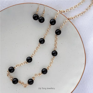 12mm Shell Pearl Belcher Chain Necklace & Earrings (Black)