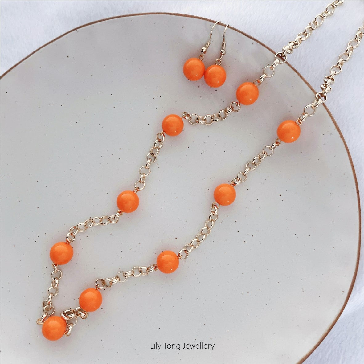 12mm Shell Pearl Belcher Chain Necklace & Earrings (Carrot Orange)