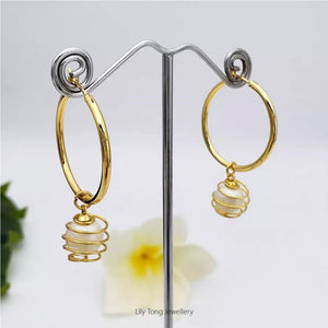 Hoop Earrings With Spiral Caged Pearl Pendant #0714 White