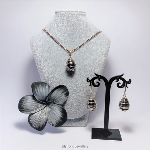 Gold-Filled Spiral Caged Shell Pearl Jewellry Set (Glossy Dark Grey)