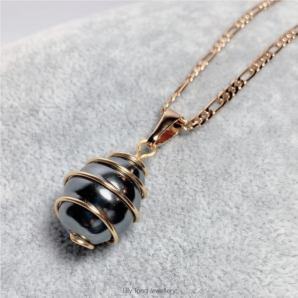 Gold-Filled Spiral Caged Shell Pearl Jewellry Set (Glossy Dark Grey)