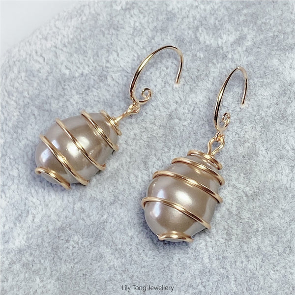 Gold-Filled Spiral Caged Shell Pearl Jewellry Set (Champagne)